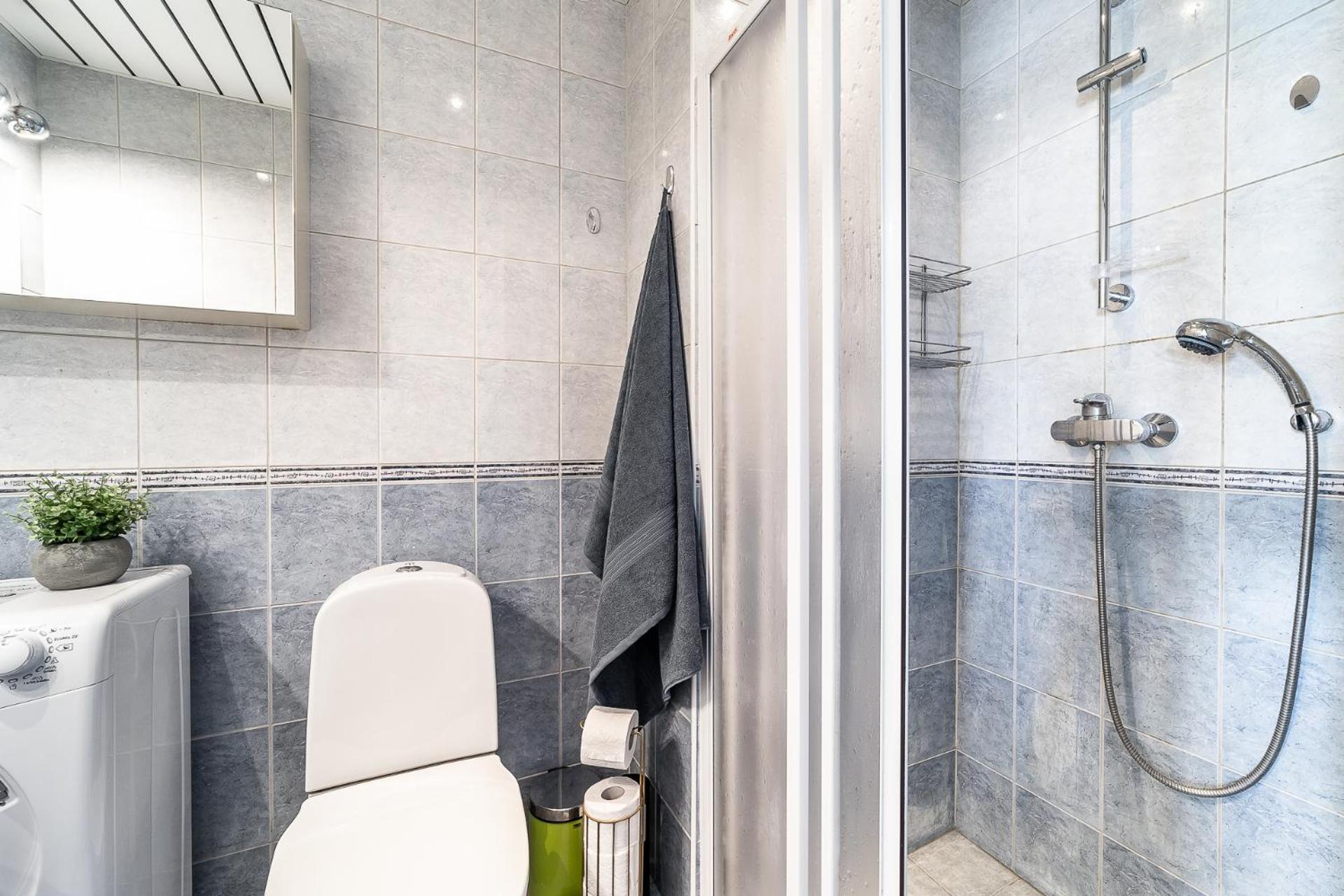 Floor Near Ferry Terminal - Free Parking * Tallinn